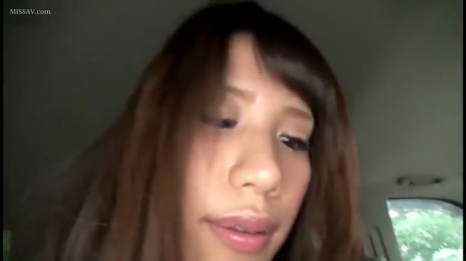 臉部特寫 · 车内 · 常服