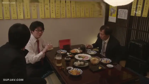 性交 · 日本风格 · 和室 · 腿部 · 陶醉 · 开腿 · 榻榻米 · 浴袍