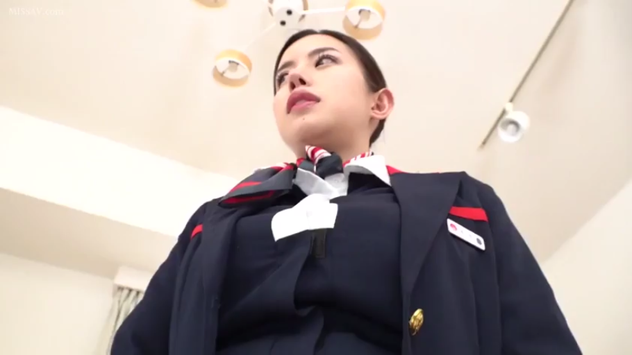 男性出镜 · 全身 · 性行为 · 卧室 · 陶醉 · 枕头 · 拱桥姿势 · 蕾丝丝袜