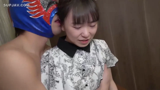 室内 · 面部特写 · 碎花上衣