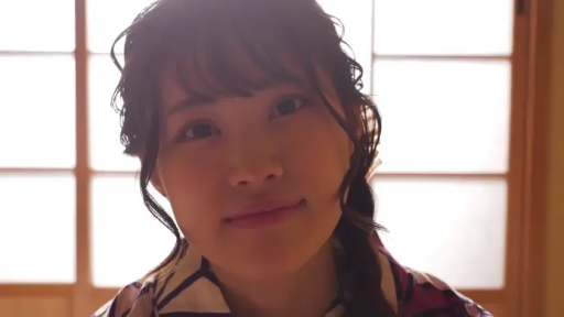 室内 · 座り姿勢 · 顔 · 和室 · 平静 · 瞑目 · 浴衣 · 纸窗