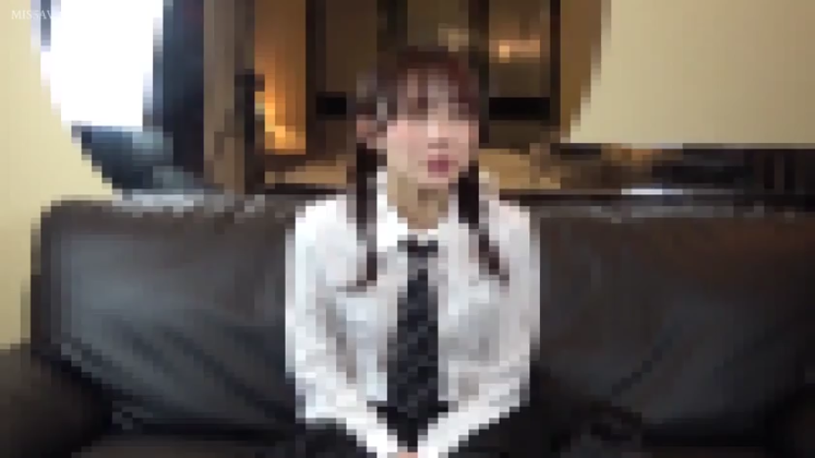 校服 · 脸部 · 专注 · 口交 · 马赛克 · 跪姿 · 阴茎 · 洗手间