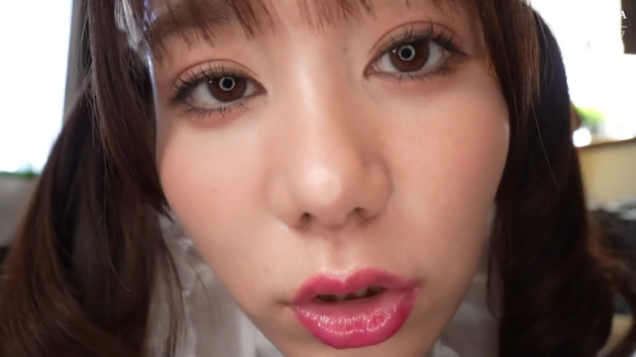 露乳 · 校服 · 胸部特写 · 走廊 · 背后位 · 痛苦呻吟 · 趴墙站立
