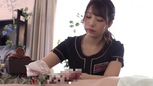 俯身 · 马赛克 · 认真 · 是 · 手淫 · 毛巾 · 按摩店 · 技师制服