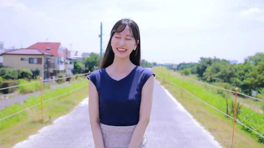 室内 · 专注 · 口交 · 马赛克 · 面部特写 · 侧头 · 红色吊带