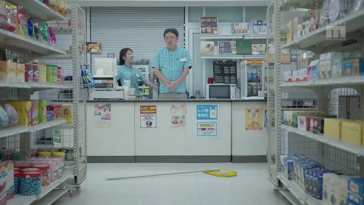 全裸 · 陶醉 · 私处特写 · 自慰 · 指交 · 平躺 · 室内床上