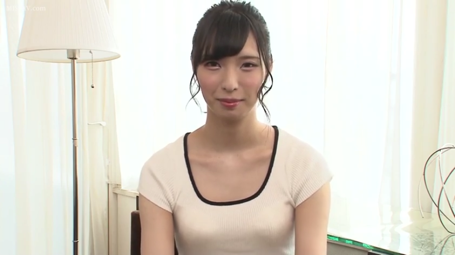室内 · 专注 · 全裸 · 口交 · 床 · 跪姿 · 特写 · 阴茎