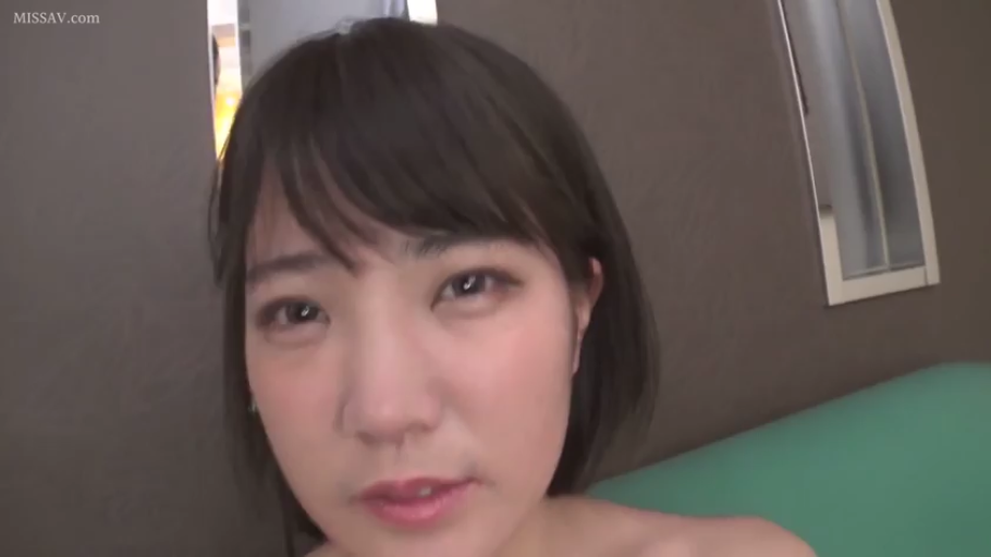 脸部特写 · 卧室 · 裸体