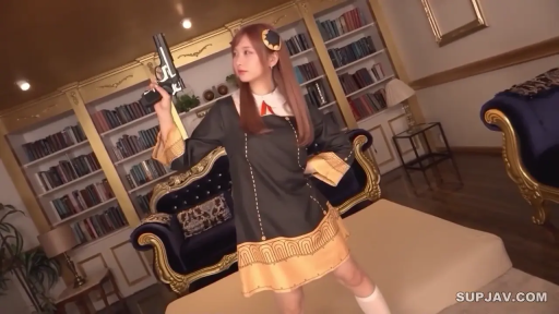 角色扮演 · 展示 · 站姿 · 平静 · 书房 · 书架 · 全身特写 · 动漫服饰