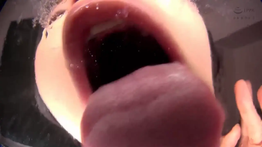 Indoor · 特写 · Seduction · tongue · Wide-angle · 伸舌