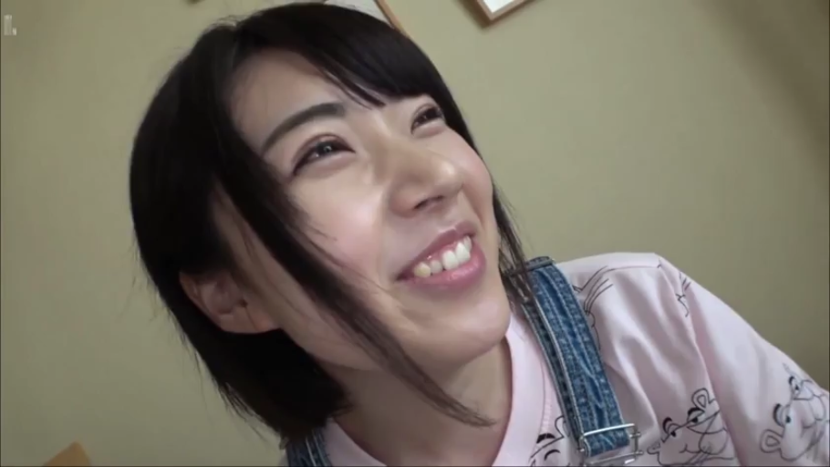 Indoor · 面部特写 · Cowboy overalls · Look up