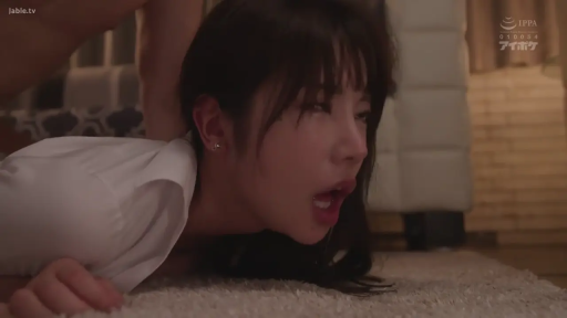 室内 · 性交 · 迷离 · 趴姿 · 白衬衫 · 面部特写 · 地毯 · 高潮