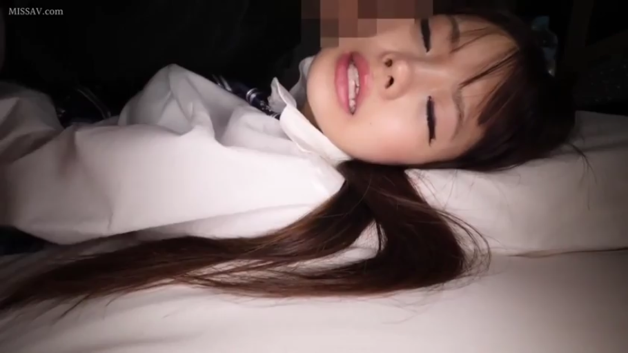卧室 · 愉悦 · 性行为 · 床 · 女上位 · 紫色蕾丝内衣 · 身体