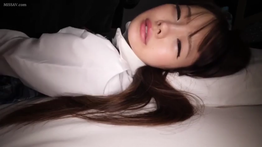 性交 · 卧室 · 床铺 · 面部特写 · 裸体 · 欢愉 · 后入位 · 长发