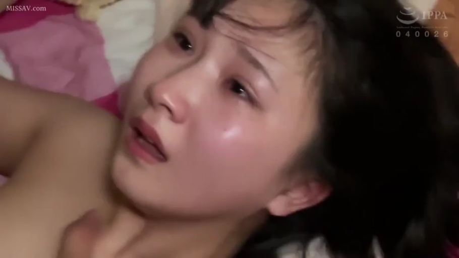 性交 · 脸部特写 · 迷离 · 裸体 · 床上 · 卧姿 · 汗水