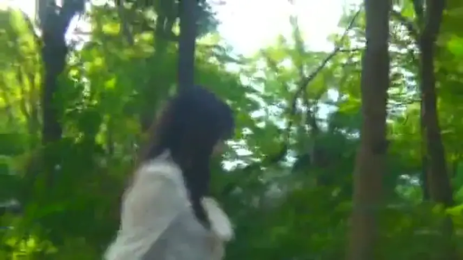 单人 · 全裸 · 和室 · 迷离 · 中景 · 自慰 · 跪姿