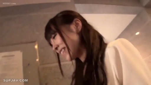 室内 · 顔 · 白い上着 · うめき声 · 高清 · 快感表情 · 侧向