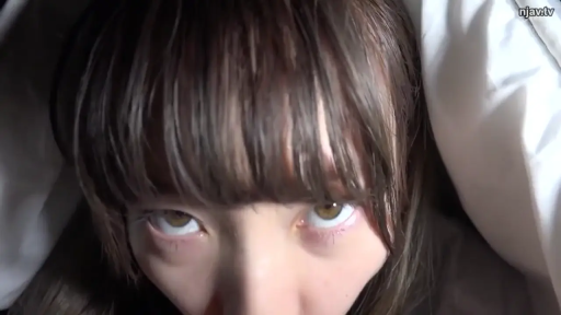 脸部特写 · 卧室