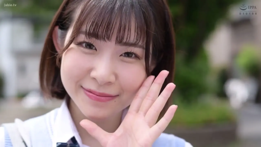 面部 · 甜美 · JK制服 · 户外 · 挥手 · 打招呼 · 景深