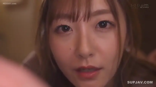 室内 · 脸部特写 · 裸体