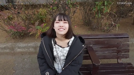 室内 · 脸部特写 · 性行为 · 裸露 · 局部特写 · 高潮 · 被夹住