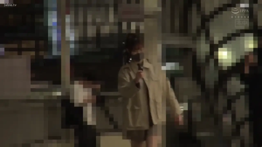 Stand · Medium shot · Street · 夹克