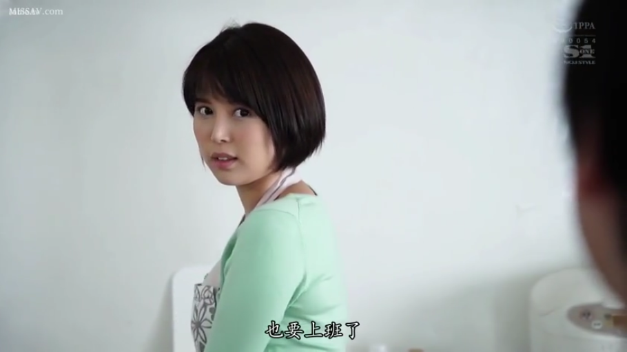 室内 · 中景 · エプロン