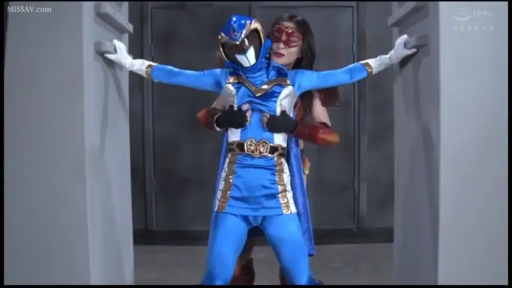 揉乳 · 中景 · 室内基地 · 蓝战士战队服 · 站姿被擒 · 英雄头盔 · 战队系列特摄