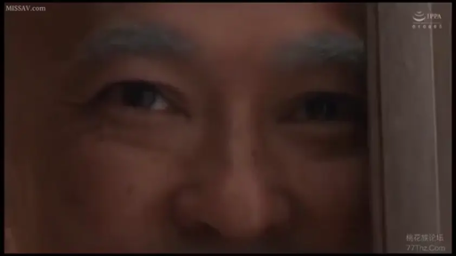 室内 · 面部特写