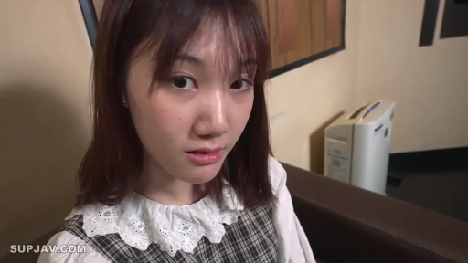室内 · 脸部特写 · 前戏 · 正常位 · 蓝色比基尼 · 俯视角度 · 闭眼享受