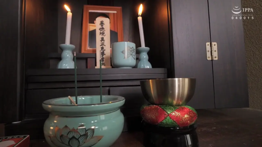 室内 · 线香 · 日本文化 · 佛龛特写