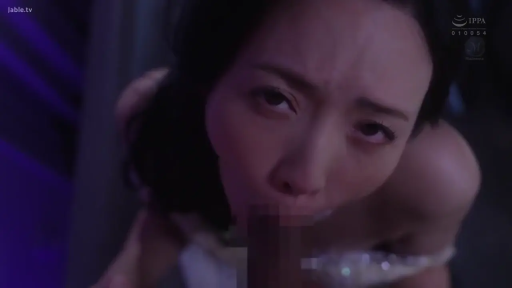 室内 · 投入 · 口交 · 马赛克 · 跪姿 · 面部特写 · 阴茎 · 裸肩