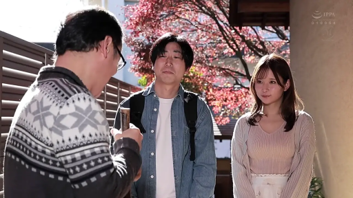 全身 · 露乳 · 迷离 · 白色内裤 · 自慰 · 沙发 · 靠垫 · 开腿平躺