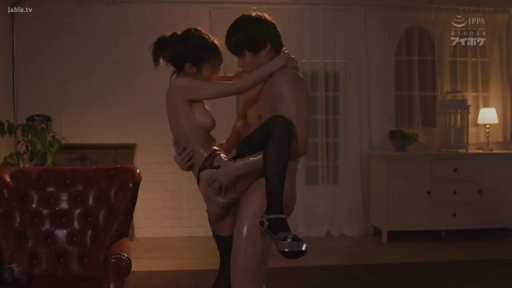 Whole body · sexual intercourse · 高跟鞋 · 红色沙发 · Living room · Intoxicated · Oily skin · 站姿抱起