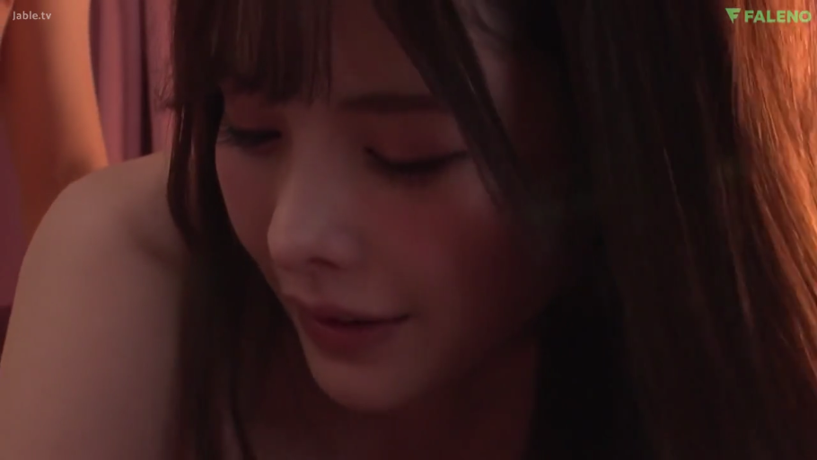 室内 · 面部 · 迷离 · 性行为 · 中文字幕 · 卧姿 · 裸露