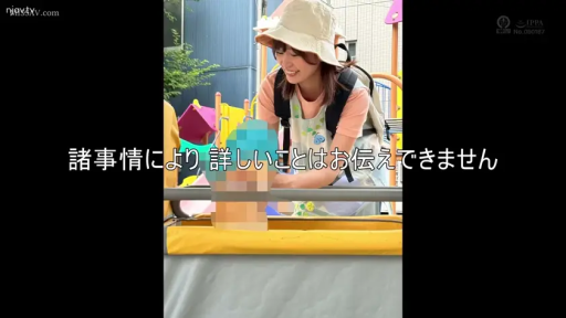 身をかがめる · 中景 · 微笑 · 屋外 · インタラクティブ · エプロン