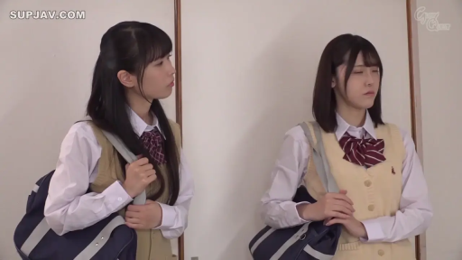 室内 · 站立 · JK制服 · 无特写