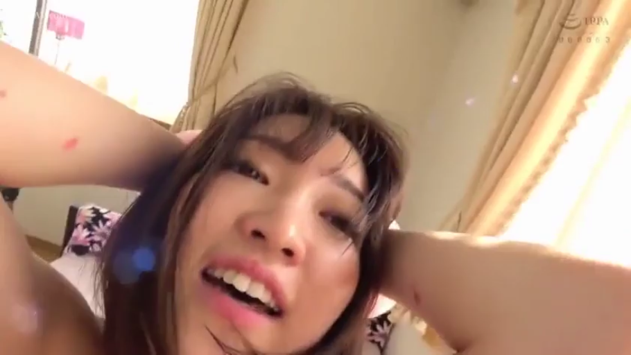 全裸 · 陶醉 · 喘息 · 特写 · 躺卧 · 自拍视角 · 卧房