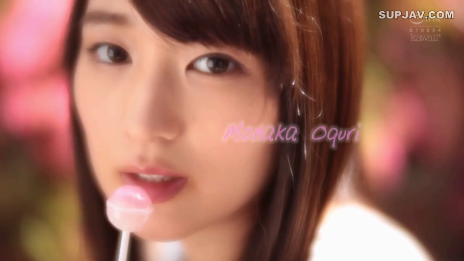 室内 · 顔部のクローズアップ · 迷離 · 白い上着 · 日本AV · 正对镜头 · 棒棒糖 · 含棒棒糖