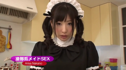 站立 · 平静 · 厨房 · 女仆装 · 凝视 · 双马尾 · 头部特写 · 厨具