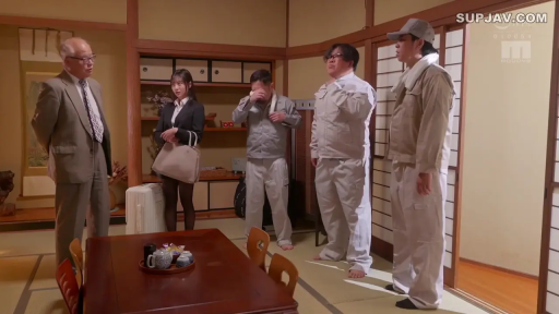 Serious · Stand · Japanese-style room · coffee table · Horizon · Confrontation · 群戏 · 正装与工装