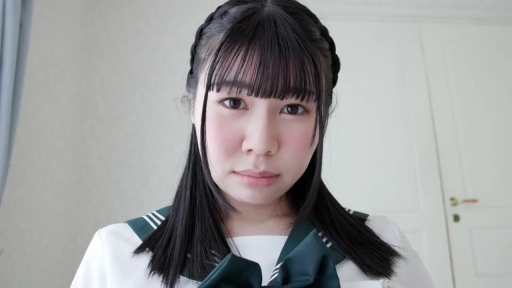 室内 · 平静 · 面部特写 · 注视 · JK制服 · 正对镜头 · 黑长直