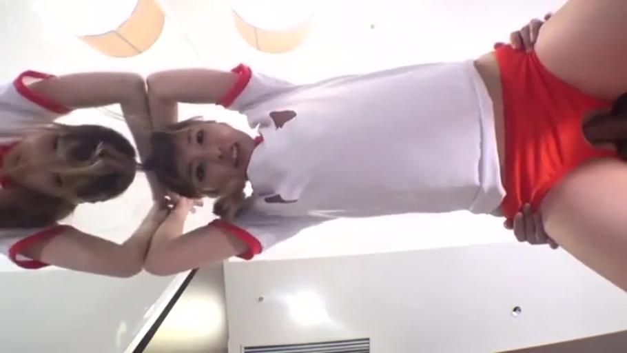 室内 · 迷离 · 插入 · 仰拍 · 红色灯笼裤 · 被举起