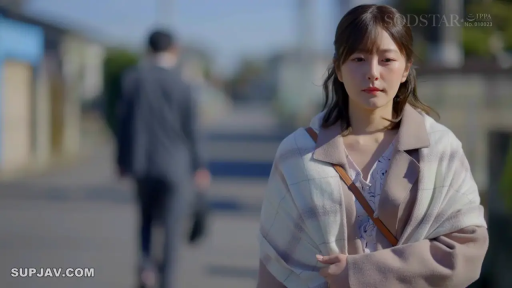 上半身 · 户外街道 · 休闲大衣