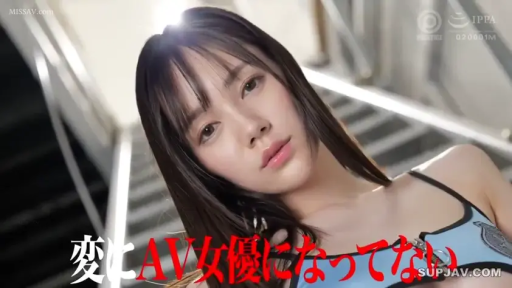 楼梯间 · 面部特写 · 高冷 · 日文字幕 · 蓝色制服 · 斜躺 · 视线交流