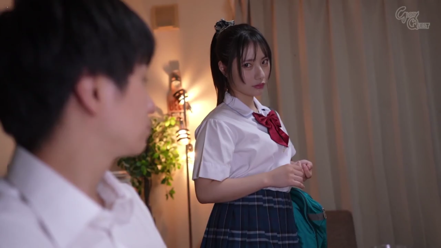 室内 · 站立 · 中景 · 剧情 · 对视 · JK制服 · 冷淡 · 书包