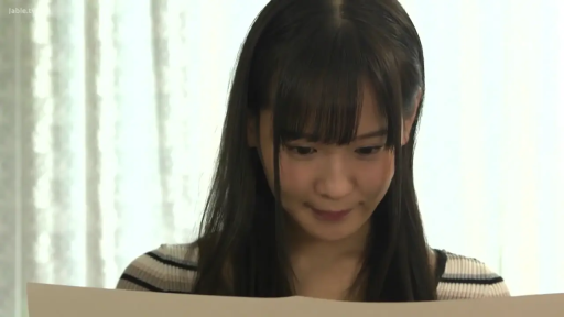 座り姿勢 · 集中 · リビング · テーブル · プロット · 办公 · 職場装