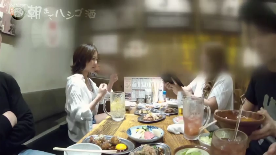 全裸 · 卧室 · 马赛克 · 性行为 · 享受 · 中景 · 仰卧