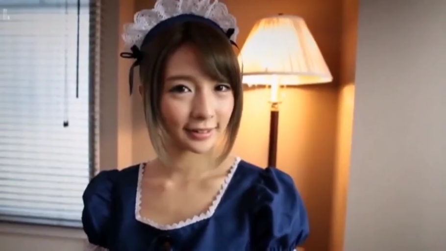 室內 · 臉部特寫 · 微笑 · 女僕裝 · 注视镜头 · 正面 · 蕾丝发饰 · 亚洲女性