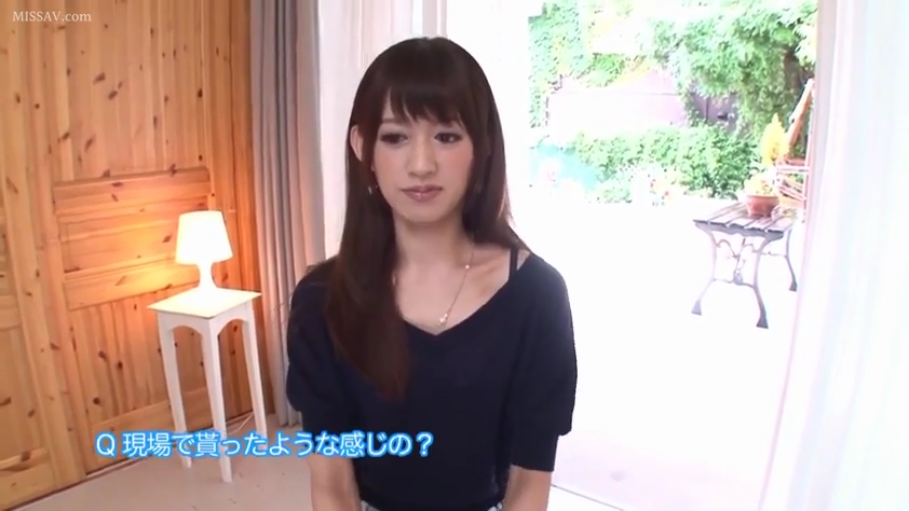 室内 · 全裸 · 口交 · 注视 · 嘴部特写 · 近身 · 厚马赛克